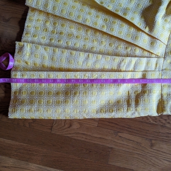 Tommy Hilfiger Size 10 Yellow & White Dress with *POCKETS* - Picture 13 of 14